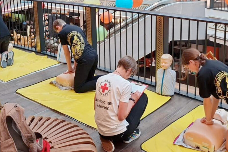 DRK Wettbewerb der Schulsanitäter