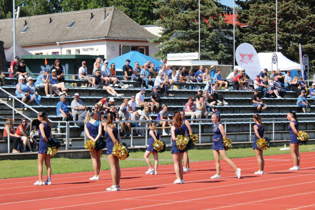 Cheerleader